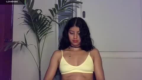 Snapshot of minikunis chatting on October 6, 10:47 pm Mini Mila Kunis ft Ashton Katchero. Follow me to stay in touch online show from October 6, 10:47 pm