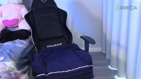 Kate online show from November 30, 6:39 am