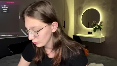 Asti online show from April 22, 4:15 pm