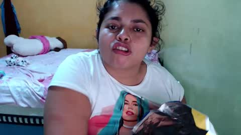 Snapshot of minnie_bbw69 chatting on October 13, 2:14 am Andrea online show from October 13, 2:14 am