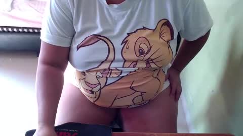 Snapshot of minnie_bbw69 chatting on February 16, 1:49 pm Andrea online show from February 16, 1:49 pm