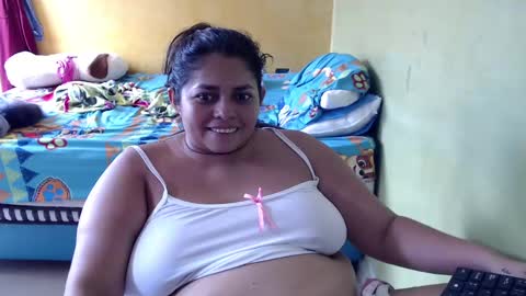 Snapshot of minnie_bbw69 chatting on September 16, 7:00 pm Andrea online show from September 16, 7:00 pm