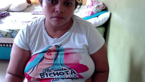 Andrea online show from April 25, 6:16 pm