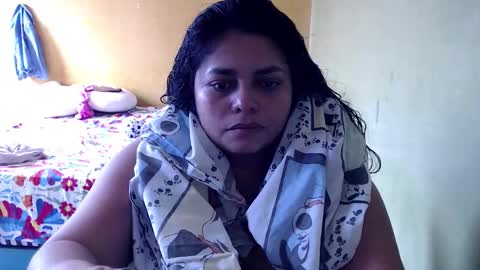Snapshot of minnie_bbw69 chatting on October 18, 6:53 pm Andrea online show from October 18, 6:53 pm