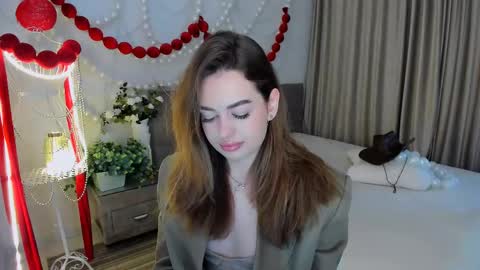 Emma online show from May 31, 4:07 am