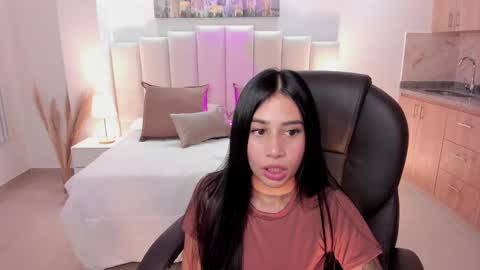 Snapshot of miranda_crawfor chatting on October 9, 11:53 pm miranda_crawfor online show from October 9, 11:53 pm