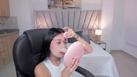 Snapshot of miranda_crawfor chatting on October 15, 11:57 am miranda_crawfor online show from October 15, 11:57 am