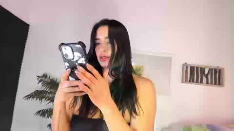 Miranda online show from March 17, 3:49 pm