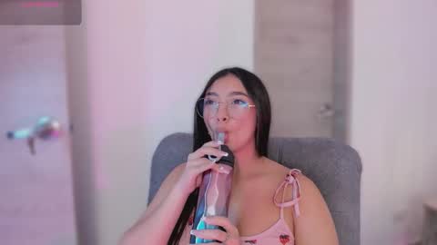 Miranda online show from October 21, 12:09 pm