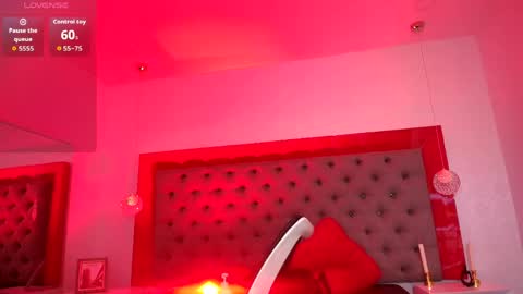 Miranda online show from April 24, 1:03 pm