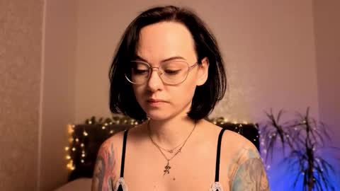 MiraSkyy online show from November 30, 7:07 pm