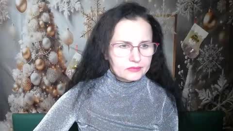 Miroslava Happi online show from December 15, 7:02 am