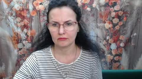 Miroslava Happi online show from April 26, 2:37 pm