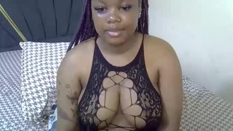 mirror_254 online show from February 20, 9:11 am