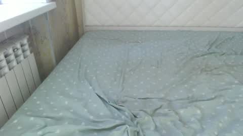 hey online show from March 12, 2:36 am