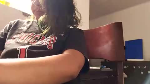 Mishieous online show from March 6, 6:25 pm