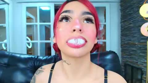 Abigail online show from November 14, 11:10 am