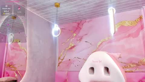 miss__luna_ online show from September 16, 10:12 am