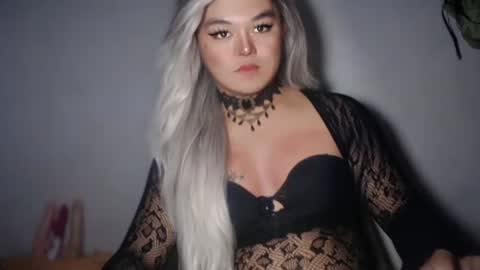 Anita  online show from February 24, 1:32 pm