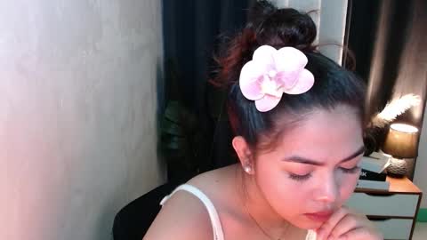 Snapshot of miss_briella chatting on October 8, 7:51 pm Briella online show from October 8, 7:51 pm