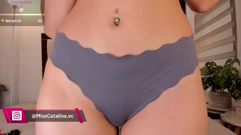 Catalina online show from April 24, 12:30 pm