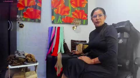 Clare PocaHose online show from March 30, 5:18 am