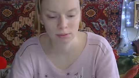 Elis online show from March 3, 12:33 pm