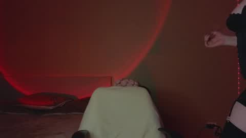 Snapshot of miss_ida chatting on February 19, 6:43 pm miss_ida online show from February 19, 6:43 pm