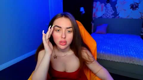 miss_kiten online show from June 17, 8:10 pm