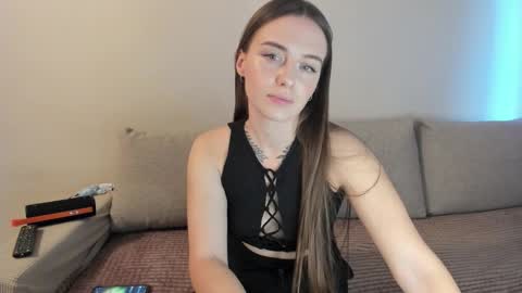 Kitty online show from October 10, 2:49 am