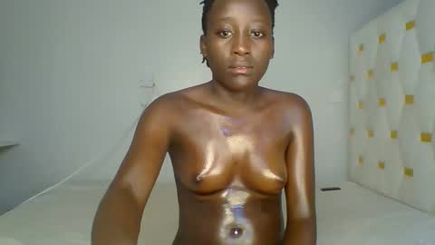 miss_lolah7 online show from June 8, 12:06 pm