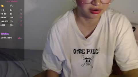 ly independent model online show from April 12, 8:11 pm