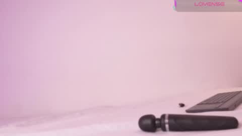   online show from April 21, 1:42 am