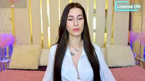   online show from April 26, 6:33 am