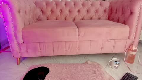 Snapshot of miss_selene chatting on January 3, 12:11 am intagram miss selene59 online show from January 3, 12:11 am