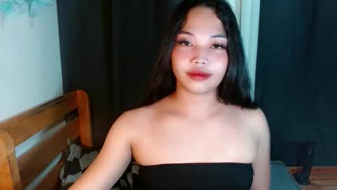 Snapshot of miss_sheimy chatting on October 10, 12:54 pm miss_sheimy online show from October 10, 12:54 pm