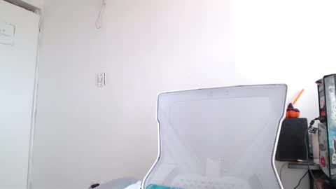 Kortana 2.0 dont forget thumbs up and follow me on twitter online show from December 13, 7:53 pm