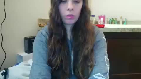 Snapshot of miss_sunshine01 chatting on October 10, 3:17 pm Bella online show from October 10, 3:17 pm