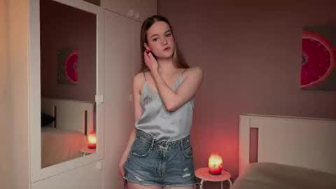 Emily online show from November 4, 12:37 am