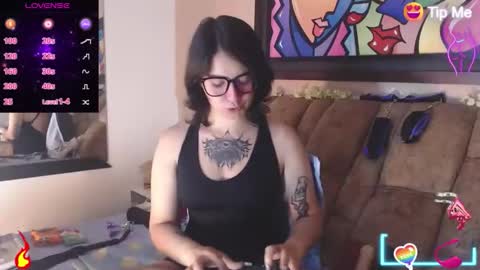 Snapshot of miss_tata chatting on October 20, 8:06 am Tata online show from October 20, 8:06 am