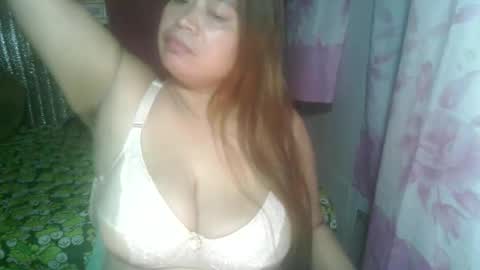 Snapshot of miss_v0lcan0 chatting on October 9, 1:43 am miss v0lcan0 online show from October 9, 1:43 am