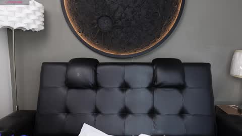 Vaiolette online show from April 27, 11:07 am