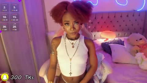 Tay Tay Independent Model   online show from May 13, 4:07 am