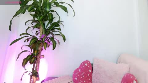 missangeldust online show from April 25, 8:28 pm