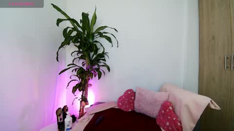 missangeldust online show from April 27, 3:09 pm