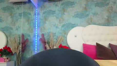 Snapshot of missangellxx chatting on October 15, 11:13 am missangellxx online show from October 15, 11:13 am