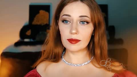 Snapshot of missbeverlymills chatting on September 30, 10:58 pm The divine Beverly online show from September 30, 10:58 pm