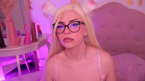 ELEKTRA online show from February 6, 7:12 am