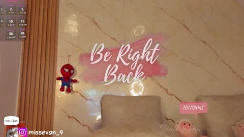 Sami Evan online show from November 6, 2:12 pm