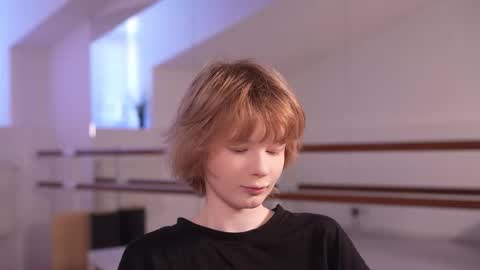 Snapshot of misska__ chatting on October 19, 10:06 am BONYA online show from October 19, 10:06 am